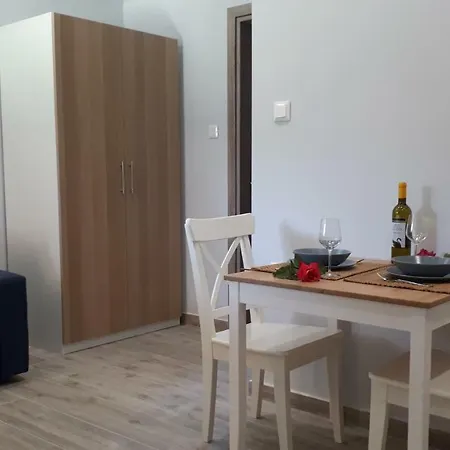 Kallimanis Apartment